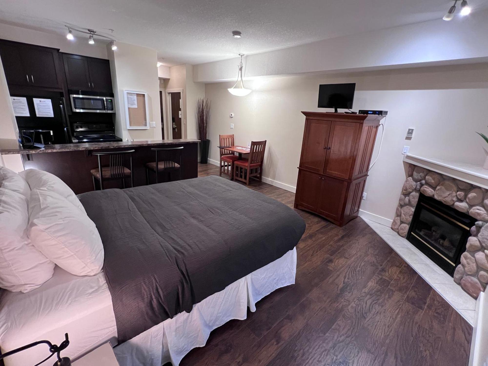 Silver Rock Condominiums By Fernie Central Reservations Kültér fotó